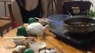 豪爽少妇被高利贷追债 豪爽少妇被高利贷追债