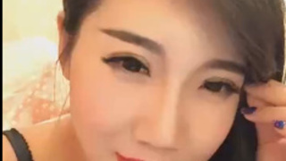 美女主播MC都來了也是要直播 真是敬業 美女主播MC都來了也是要直播 真是敬業