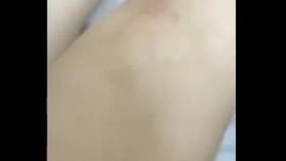 90后情侣在夫妻交友群内视频露脸表演4P 90后情侣在夫妻交友群内视频露脸表演4P