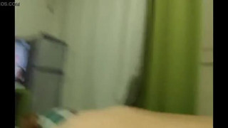 [在家自拍]和女友在家裡啪啪！一直搖都插到出白漿 （有影）