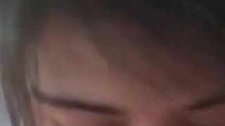 [自拍露臉]「妳為什麽要把它放嘴裏啊？因為很好吃啊！」跟情人玩護士病人小遊戲～講完都害羞起來了（有影）