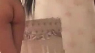 [視訊露臉]深夜福利！女主播全裸視訊～特寫逼逼，透明淫液湧現！想看她玩棒子阿（６影） - 4