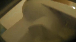 【線上看影片】女廁洞中偷窺氣質美女崛起屁股尿尿很性感! 【線上看影片】女廁洞中偷窺氣質美女崛起屁股尿尿很性感!