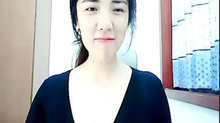 這對大奶彷彿可以夾斷一切! K罩杯又粉嫩果然威猛 這對大奶彷彿可以夾斷一切! K罩杯又粉嫩果然威猛