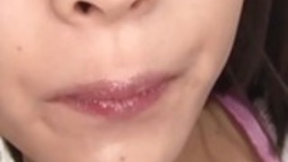阿部美香子はガラスから10の負荷を飲み込みます 阿部美香子はガラスから10の負荷を飲み込みます
