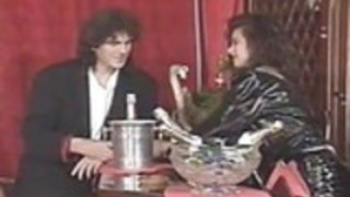 アンジェリカベラとバー仕事(1995年)からのシーン アンジェリカベラとバー仕事(1995年)からのシーン