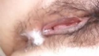 蘭Monbuは、ディックを吸うとを通して毛深い女に釘付けされます 蘭Monbuは、ディックを吸うとを通して毛深い女に釘付けされます