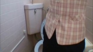素人オフィスガールトイレオナニー 素人オフィスガールトイレオナニー