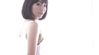 泉愛花熱い熟女は若いコックの準備ができて取得します 泉愛花熱い熟女は若いコックの準備ができて取得します