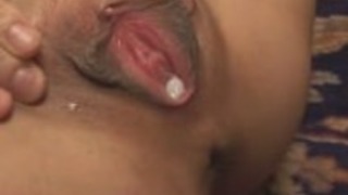 ソファの上に赤いストッキングで重い物の運搬スキニーと長い脚の可愛い人巨根 ソファの上に赤いストッキングで重い物の運搬スキニーと長い脚の可愛い人巨根