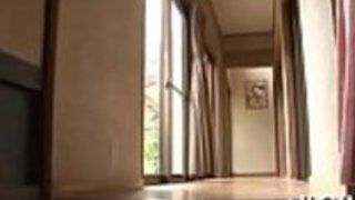 日本の母私はベッドルームのロマンスを性交したい 日本の母私はベッドルームのロマンスを性交したい