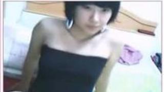 【ライブチャット】(無修正)童顔で可愛い韓国の女の子がおま〇こ丸見えクパァ配信だぁwww 【ライブチャット】(無修正)童顔で可愛い韓国の女の子がおま〇こ丸見えクパァ配信だぁwww