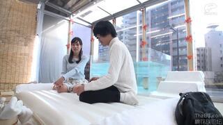 スレンダーなのに神乳おっぱい!男友達と混浴体験で火が点いちゃう現役JD!マジックミラー スレンダーなのに神乳おっぱい!男友達と混浴体験で火が点いちゃう現役JD!マジックミラー